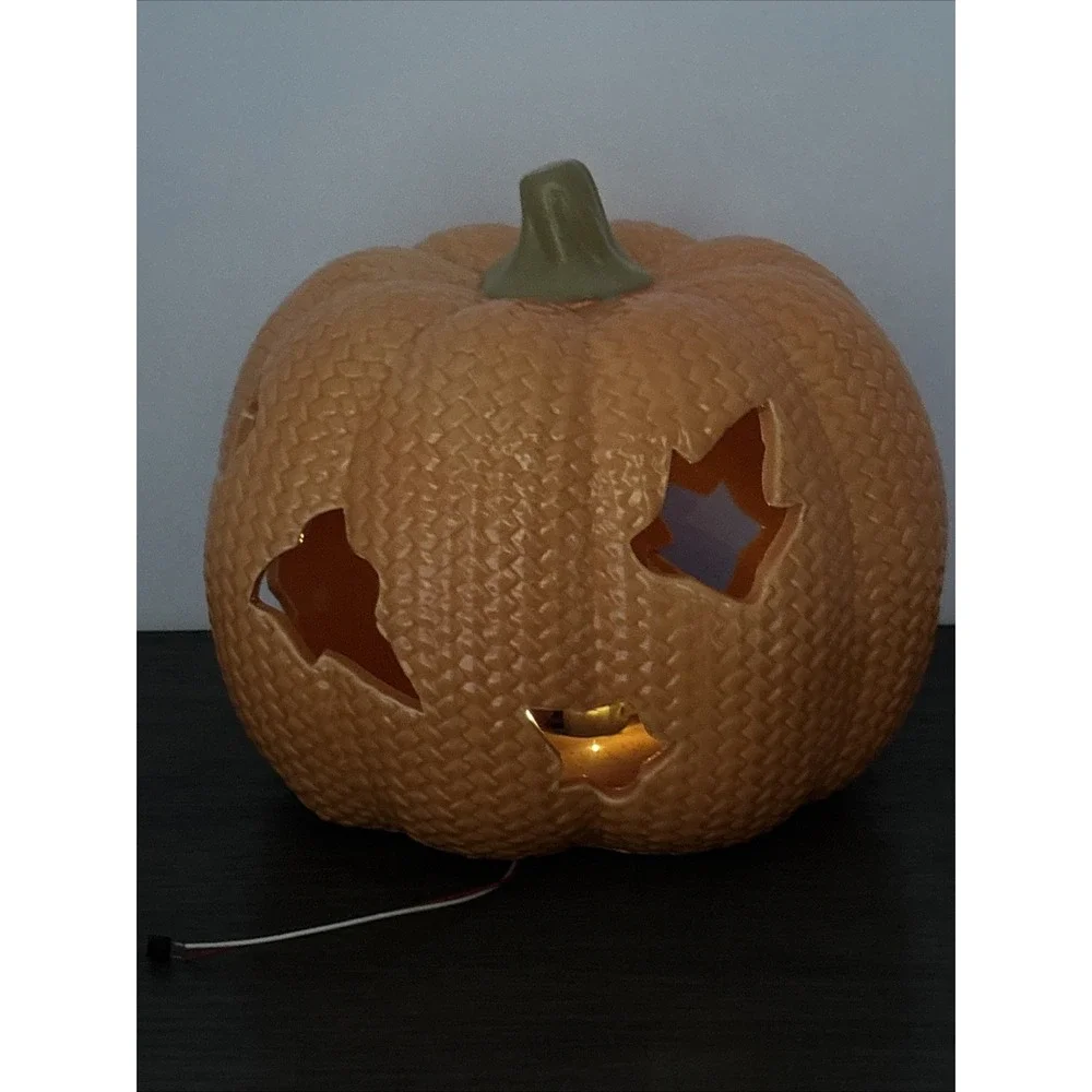 Ceramic Fall Halloween Lighted Pumpkin‎ Leaf Cutouts